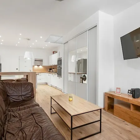 Habitación en casa particular Nomad AMBRE&Nomad ARGILE Chambres double avec SDB partagée - Nomad Home Béziers